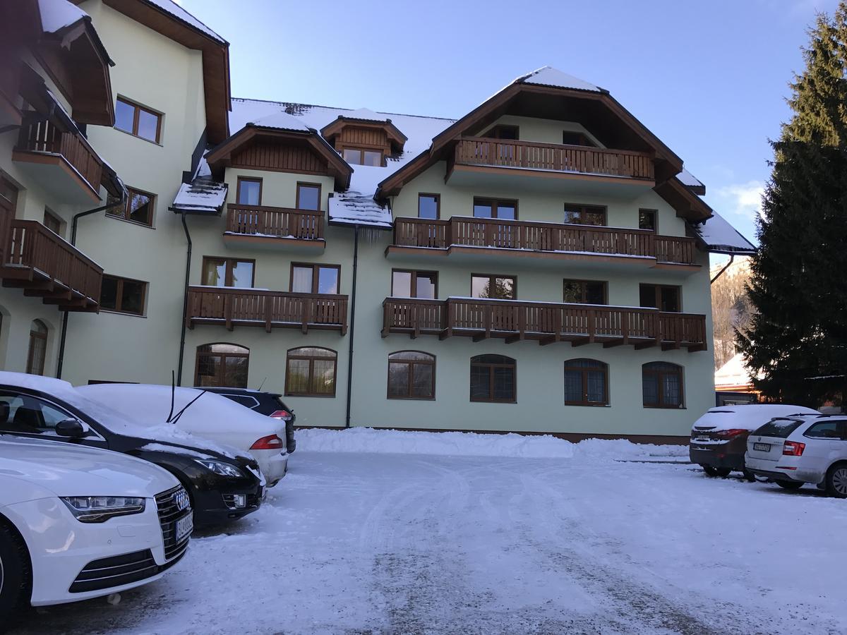 Aparthotel Kamzik Donovaly Buitenkant foto